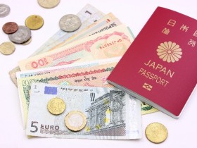 外貨とパスポート